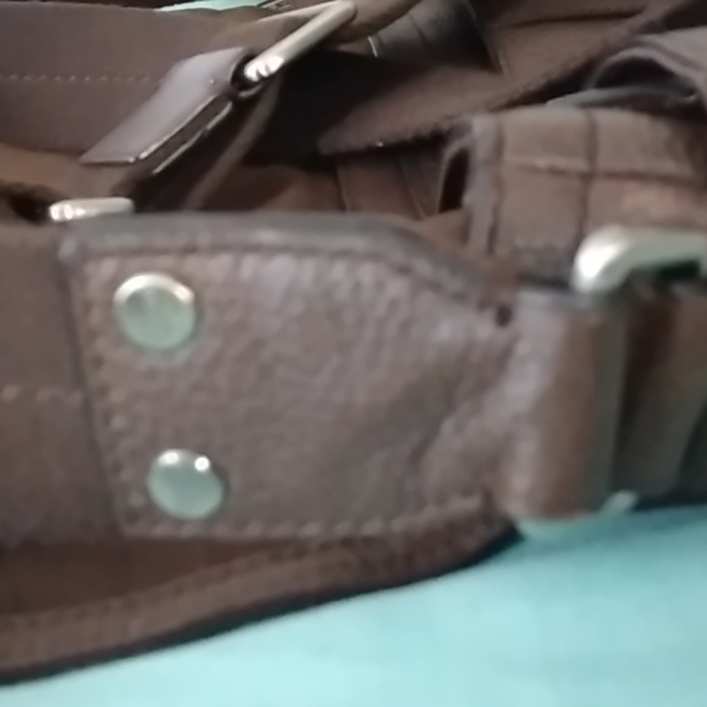 SADDLE  BAG  STYLE   COACH. - Picture 11 of 12